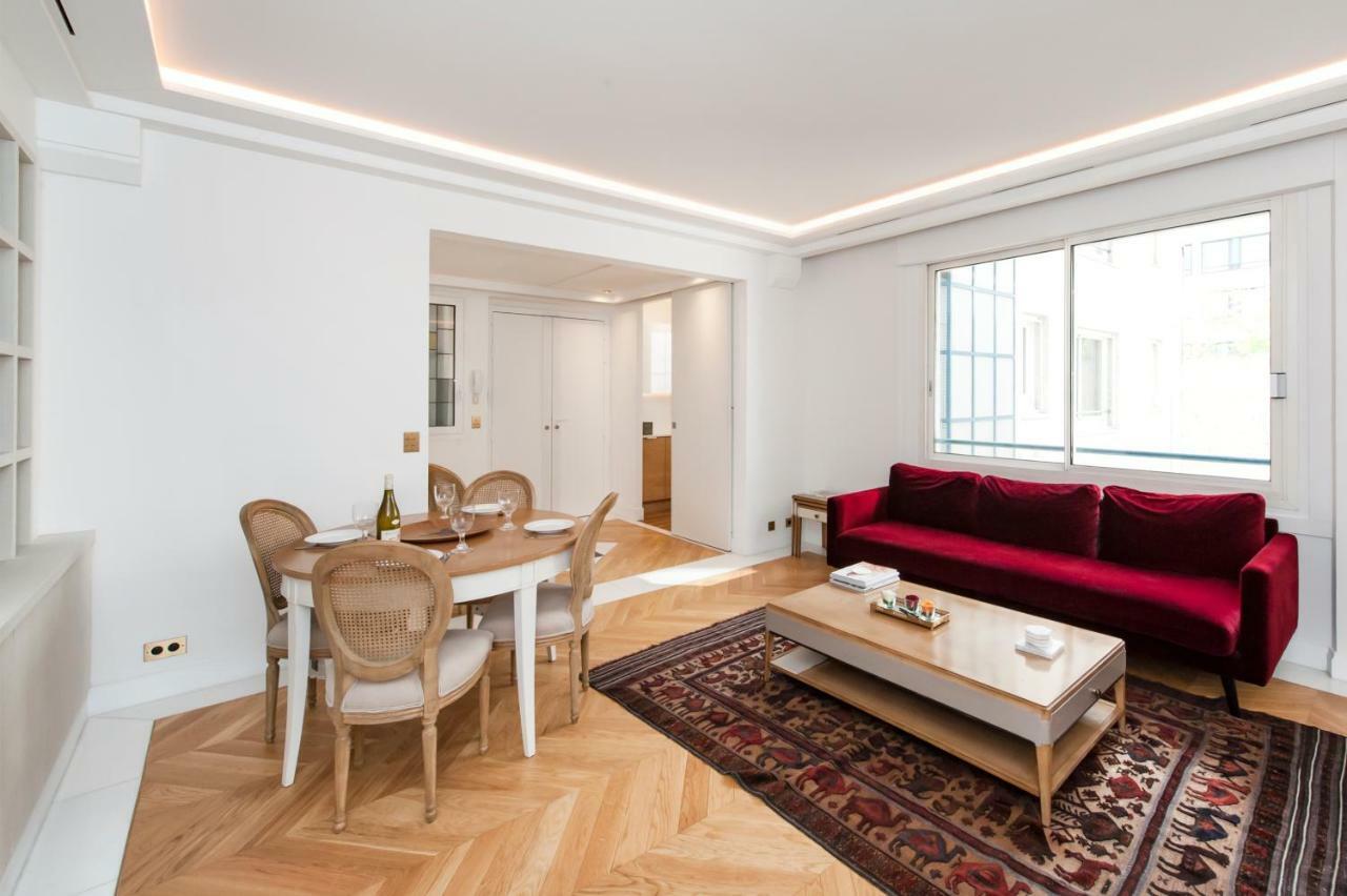 Luxury Montaigne Apartment Paris Ngoại thất bức ảnh