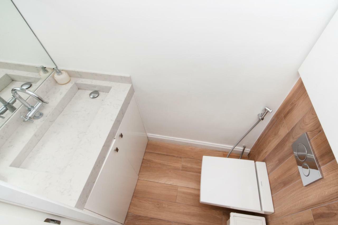 Luxury Montaigne Apartment Paris Ngoại thất bức ảnh